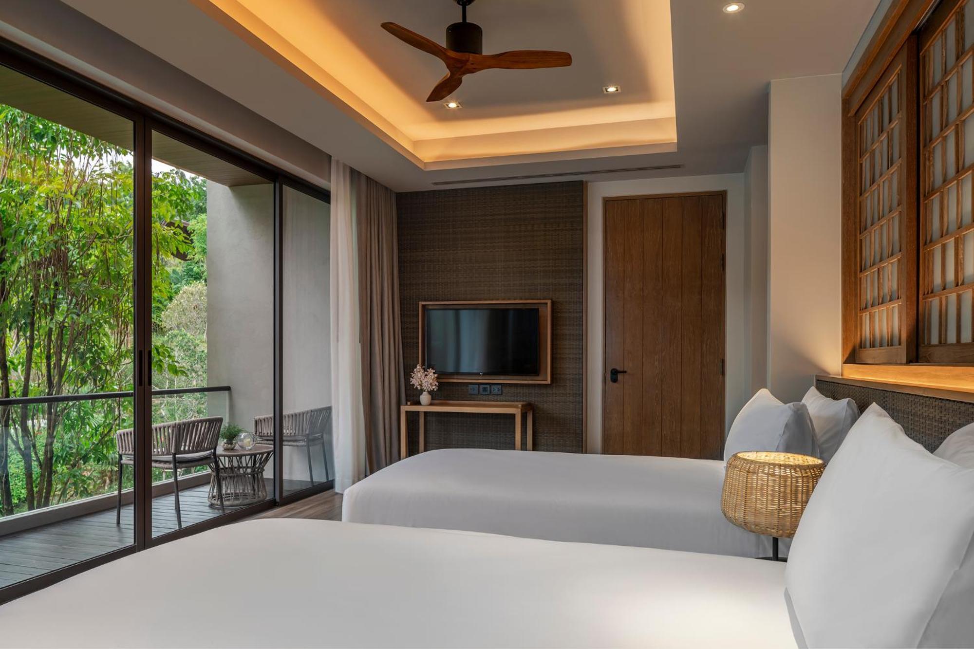 Noku Phuket Hotel Chalong Bagian luar foto Deluxe Pool Access
