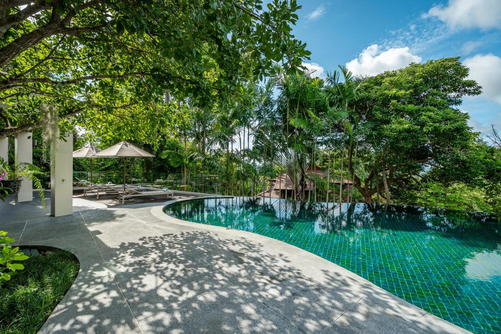 Noku Phuket Hotel Chalong Bagian luar foto Villa Punyod