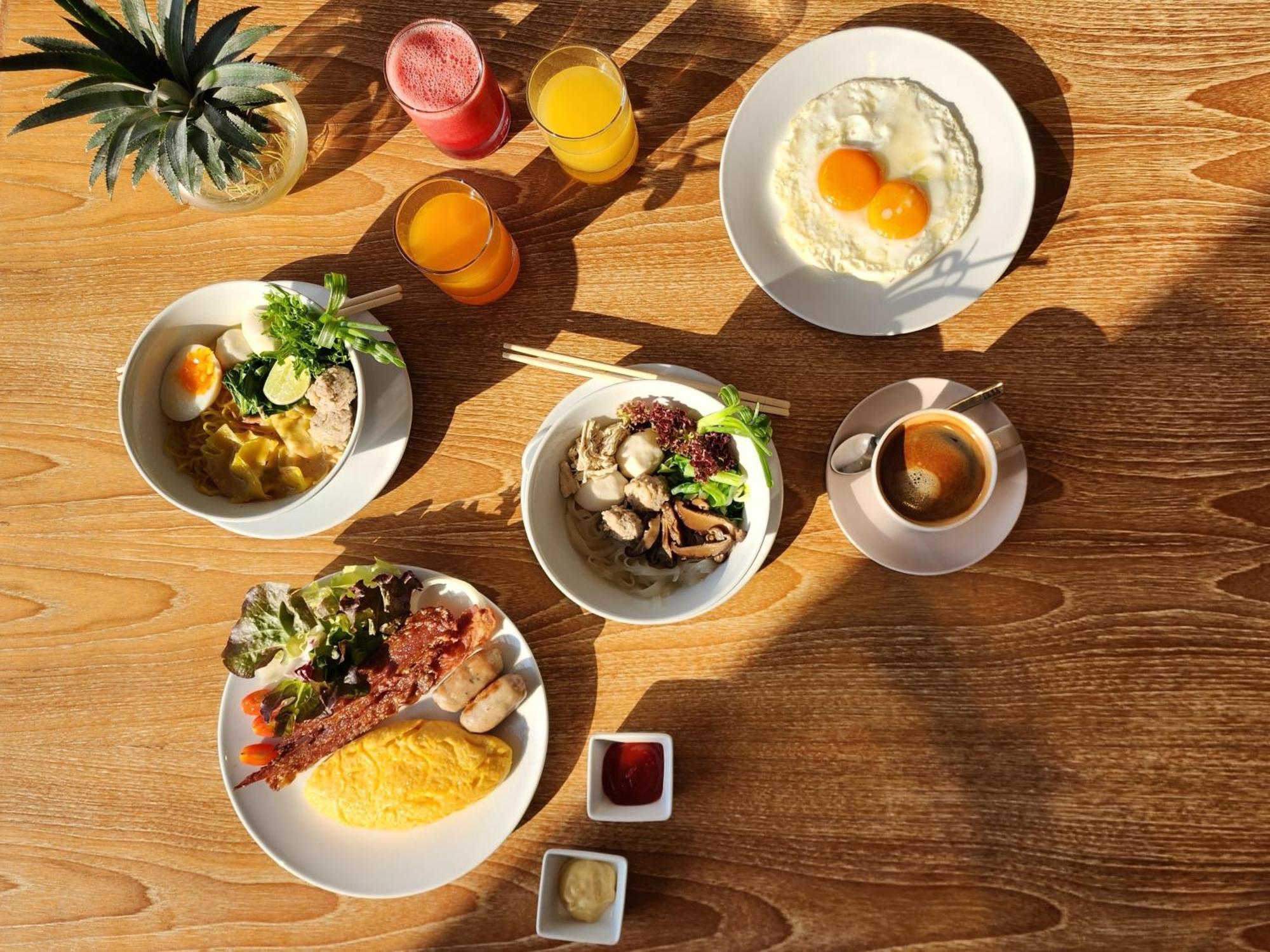 Noku Phuket Hotel Chalong Bagian luar foto A typical breakfast